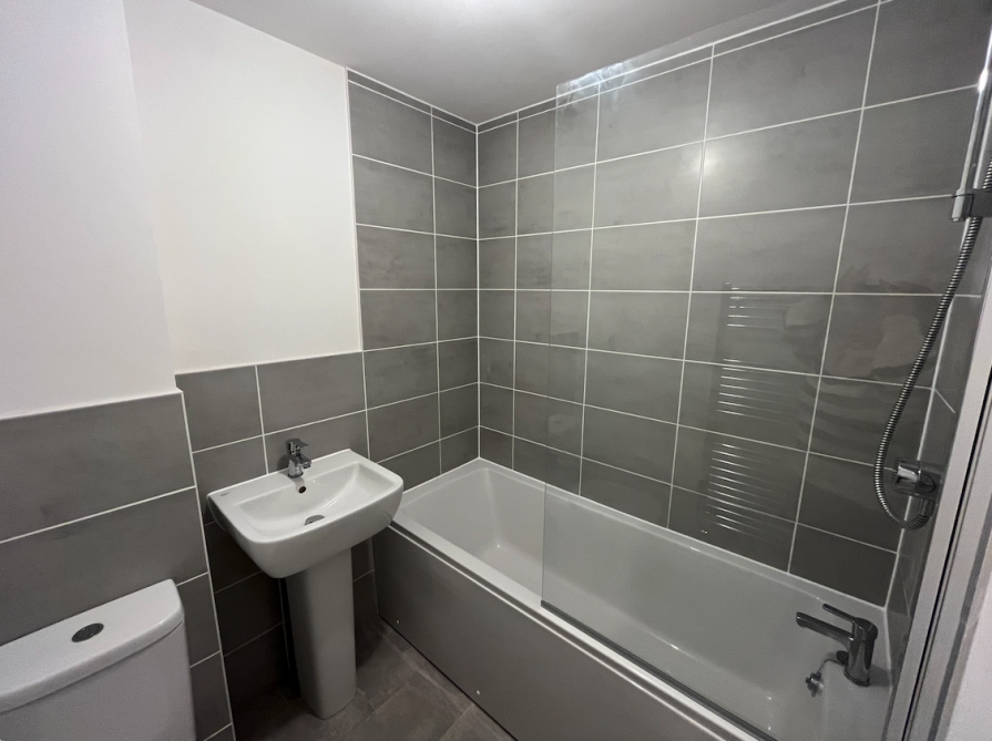 Main Bathroom