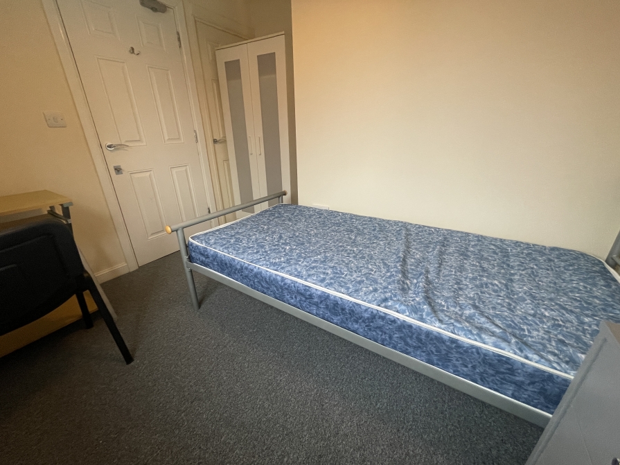 Single Bedroom