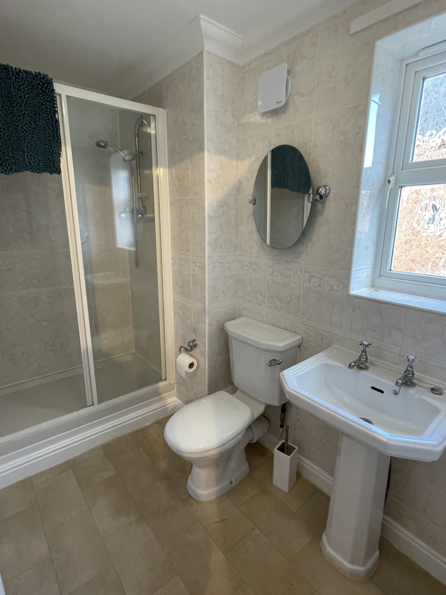 En-suite 1