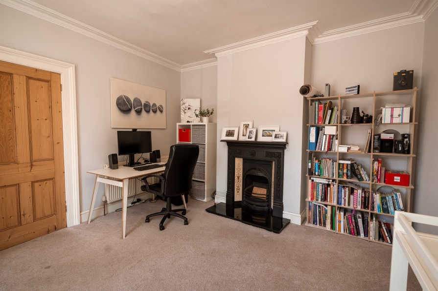 Office/ Bedroom 4