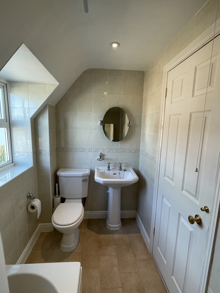 Main Bathroom