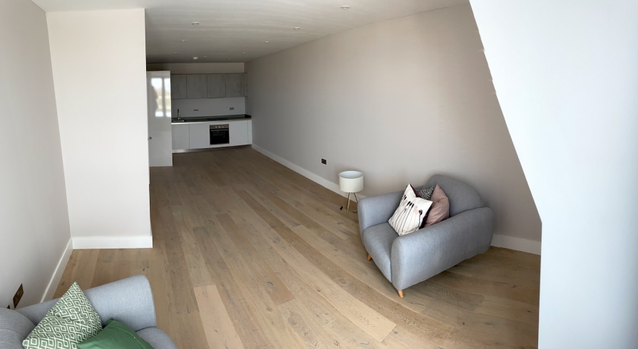 Lounge/Kitchen