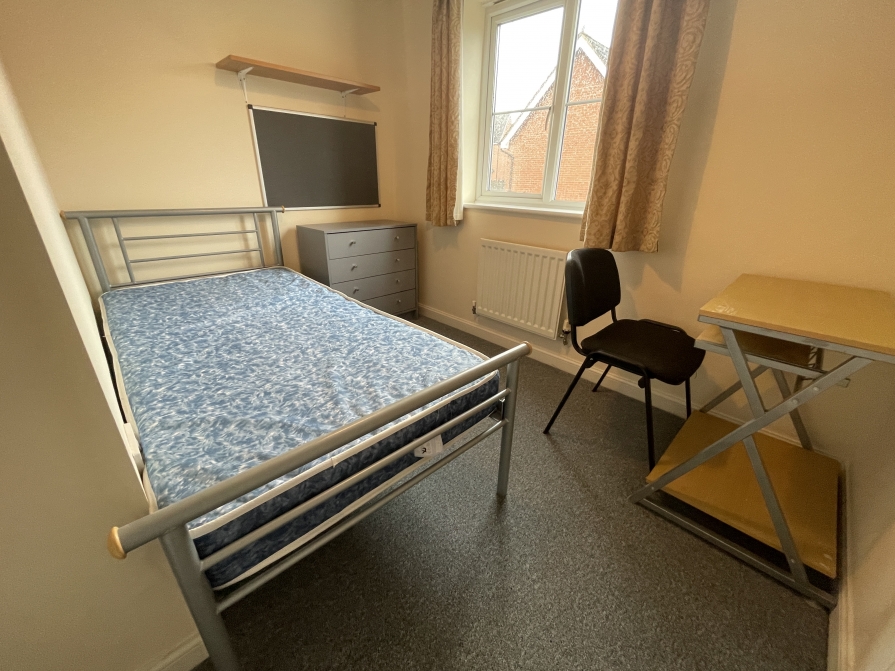 Single bedroom