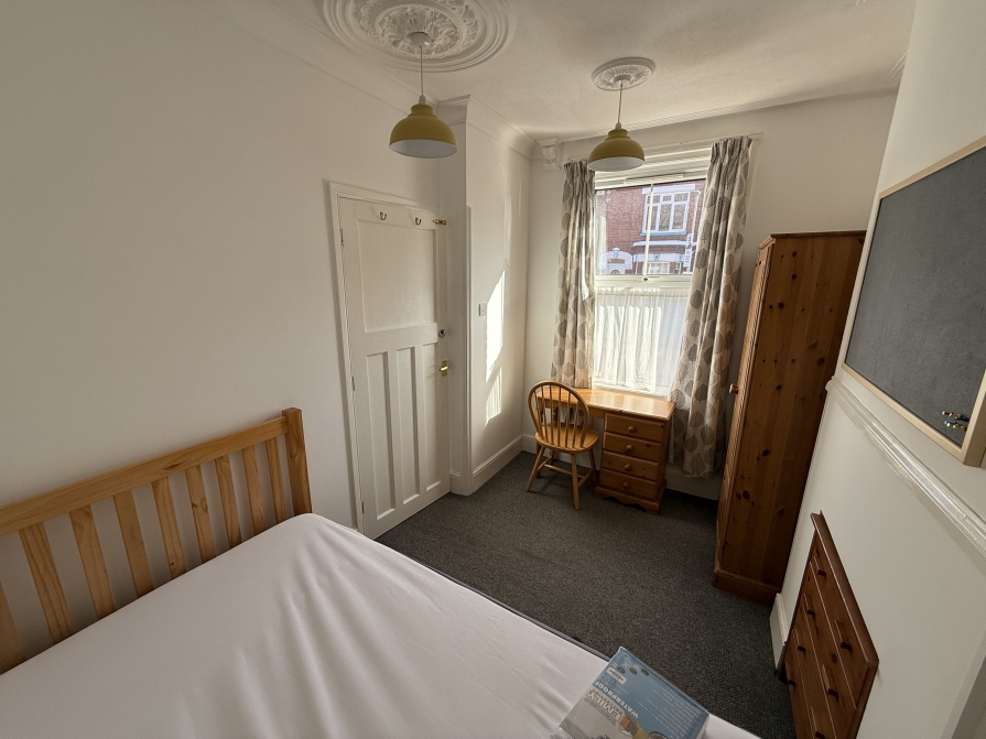 Bedroom 5