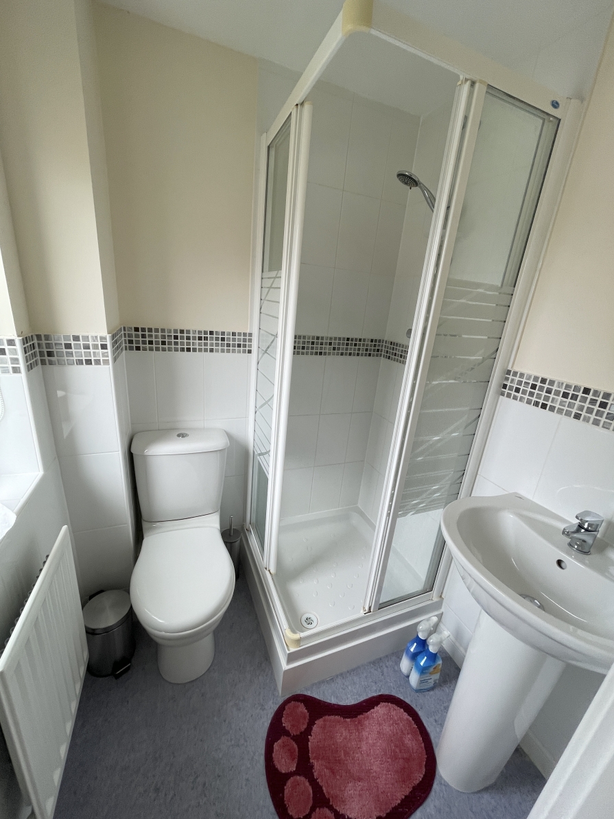 En-suite Bathroom