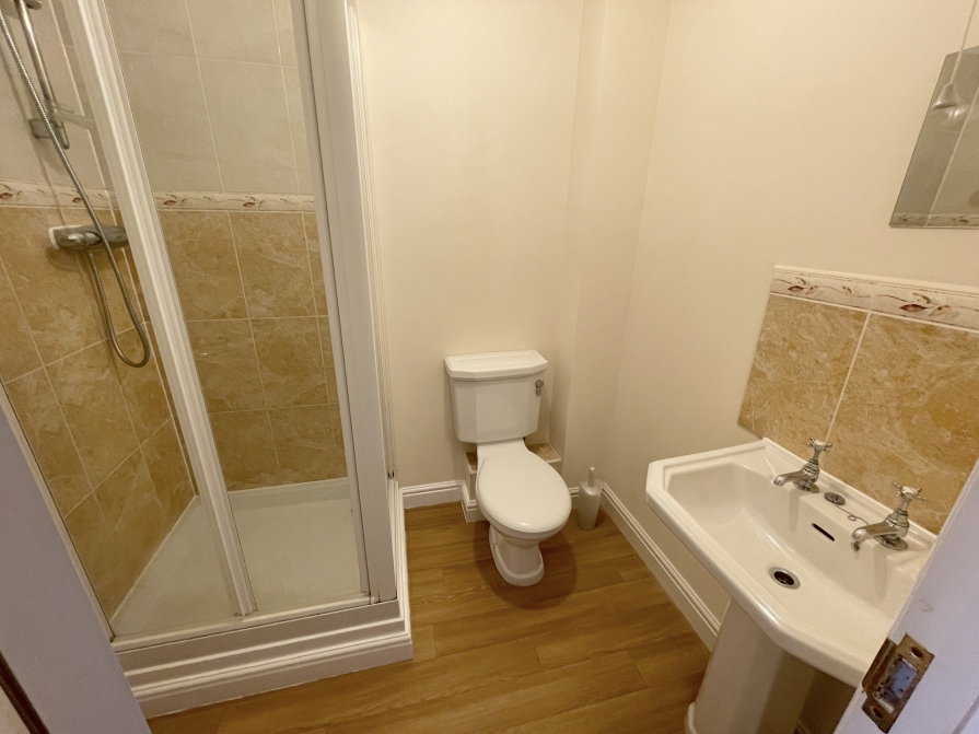 En-suite Bathroom
